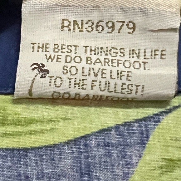 Vintage 90s Go Barefoot Hawaiian Shirt - Picture 5 of 5